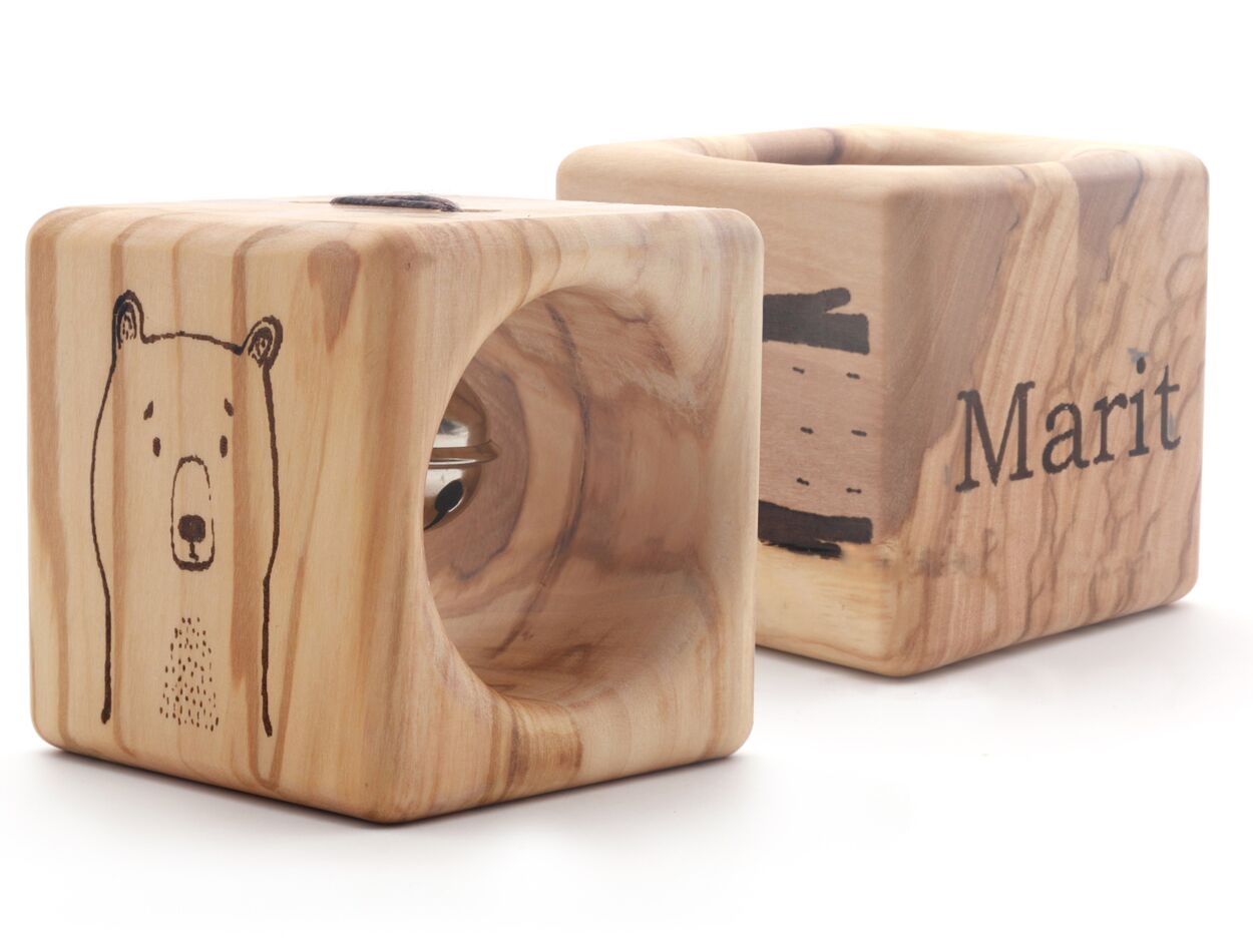 Klangwürfel - Holzspielzeug mit Namen personalisiert, als Babyspielzeug oder Geschenk zur Geburt, Taufe, Babyparty