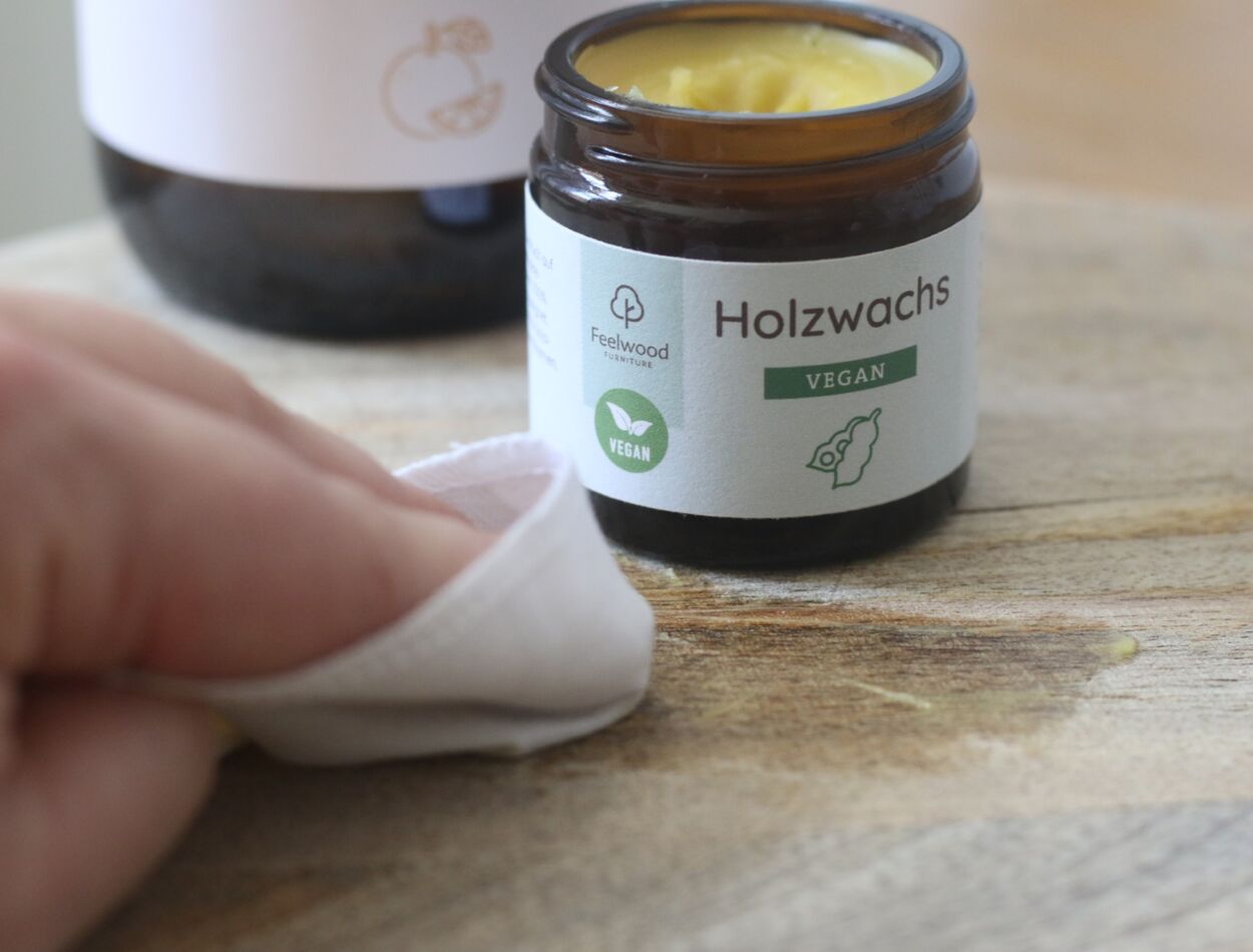 vegane Holzpflege